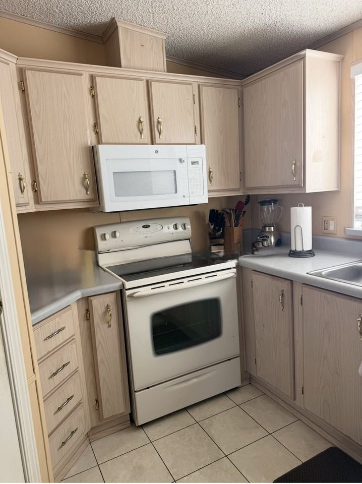 6250 S Oakmont Dr #NA - Photo 4 of 20