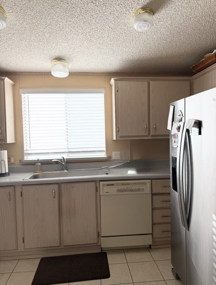 6250 S Oakmont Dr #NA - Photo 5 of 20