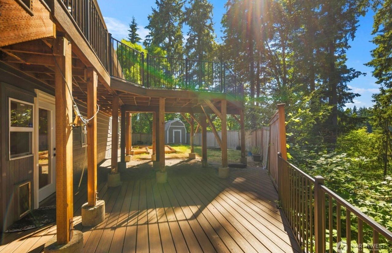 20101 95th Pl Ne #NA - Photo 2 of 16