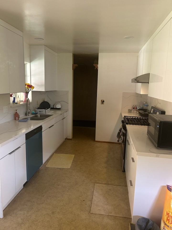 3217 Knoll Way #NA - Photo 3 of 9