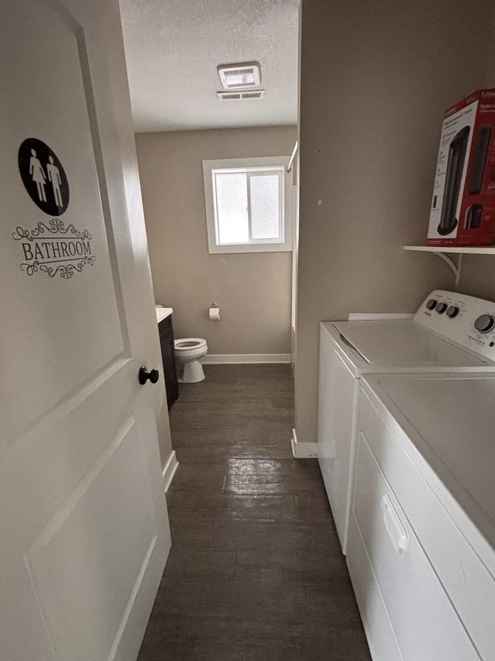 84 Curtice St E #2 - Photo 7 of 14