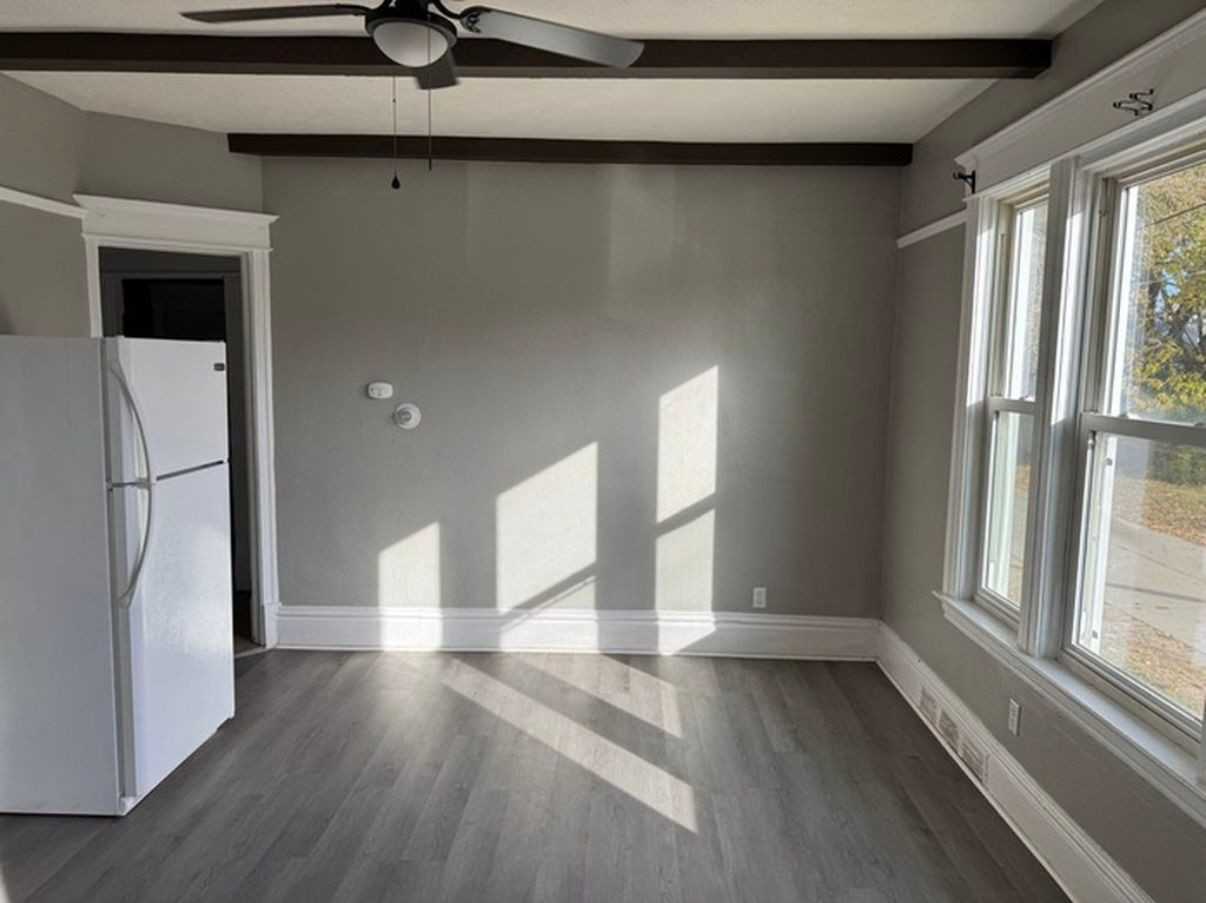 1612 10th St #1 - Photo 2 of 6