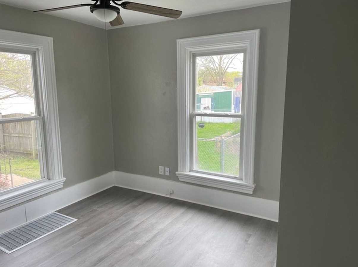 1128 14th St #1 - Photo 5 of 11