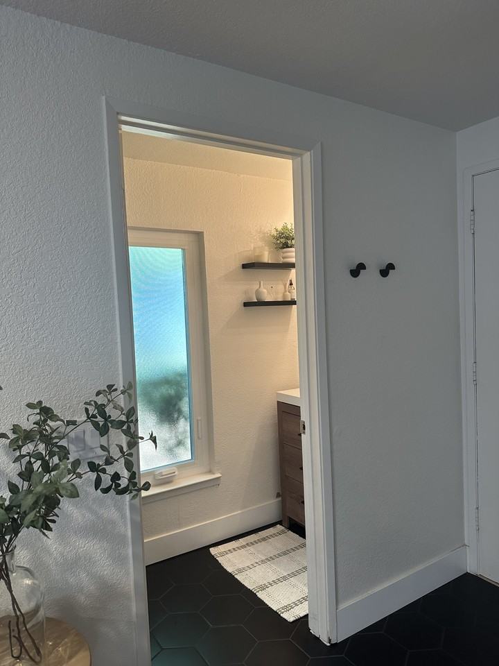 2851 Hotchkiss Ct - Photo 3 of 14