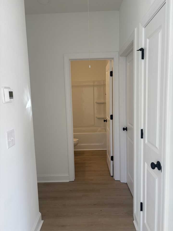 1077 Gibson St #NA - Photo 4 of 13