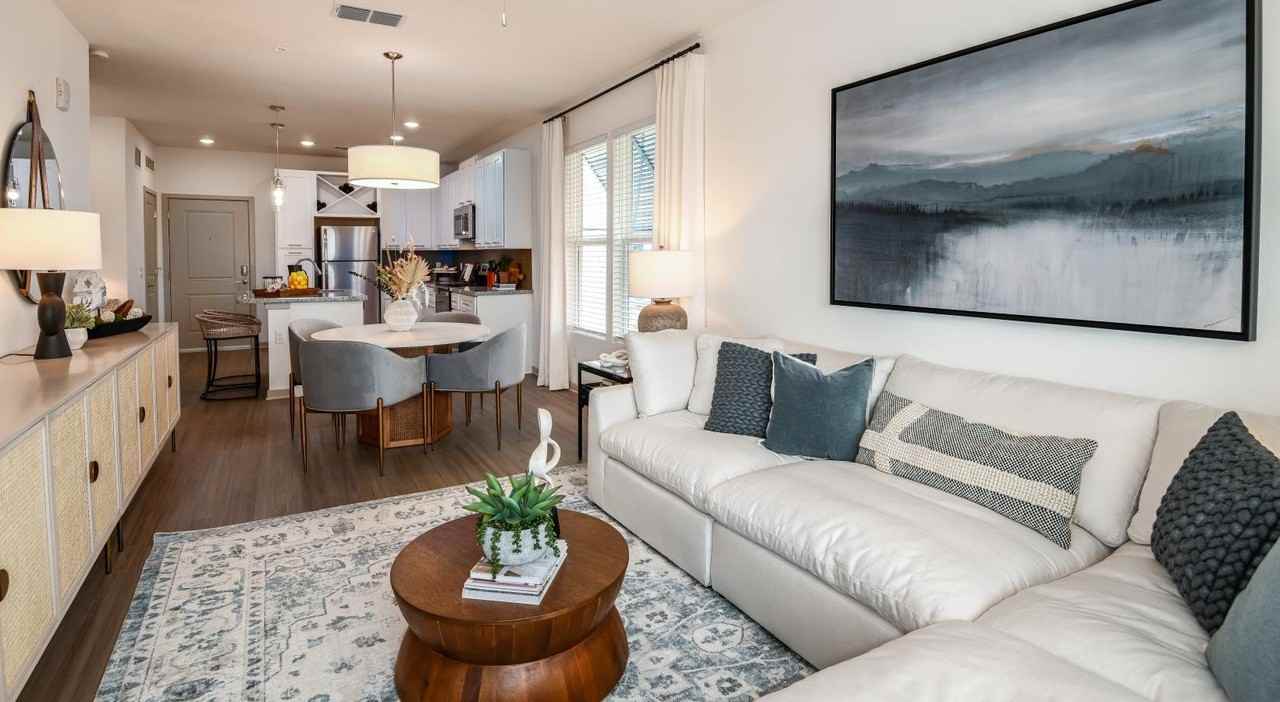 Summer House at Lake Apopka - Photo 4 of 46