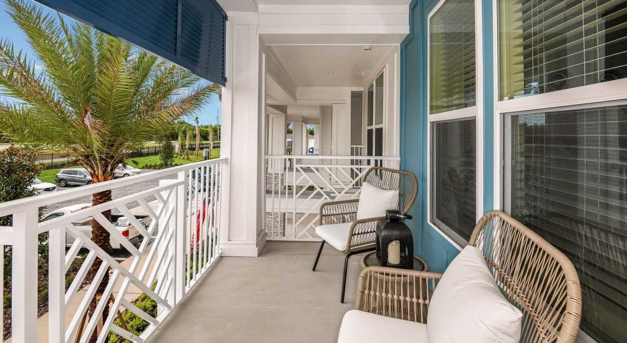 Summer House at Lake Apopka - Photo 7 of 46