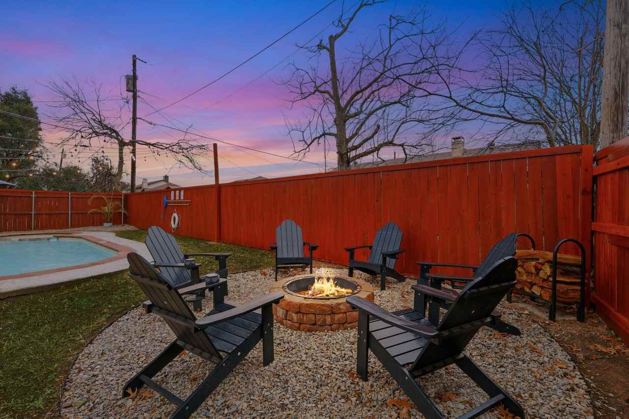 2 Saint Charles Pl #NA - Photo 3 of 48