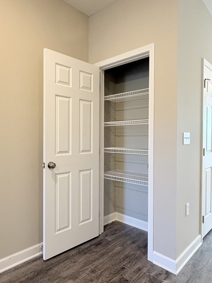 258 Spring Creek Ave #B - Photo 6 of 19