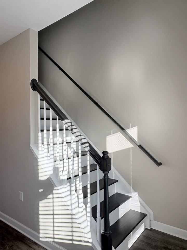 258 Spring Creek Ave #B - Photo 7 of 19