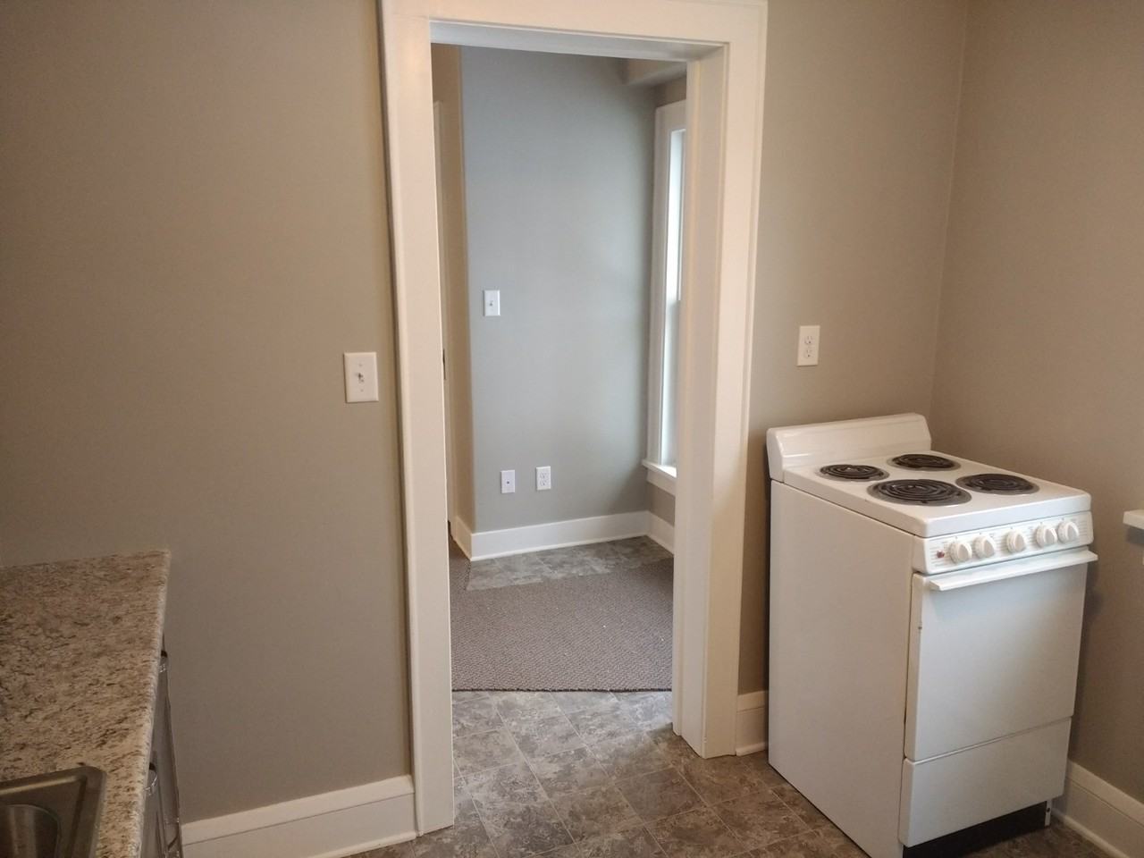 912 3rd Ave #1 - Photo 7 of 10