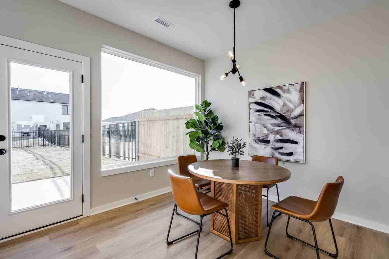 3619 W 30th St - Photo 7 of 13