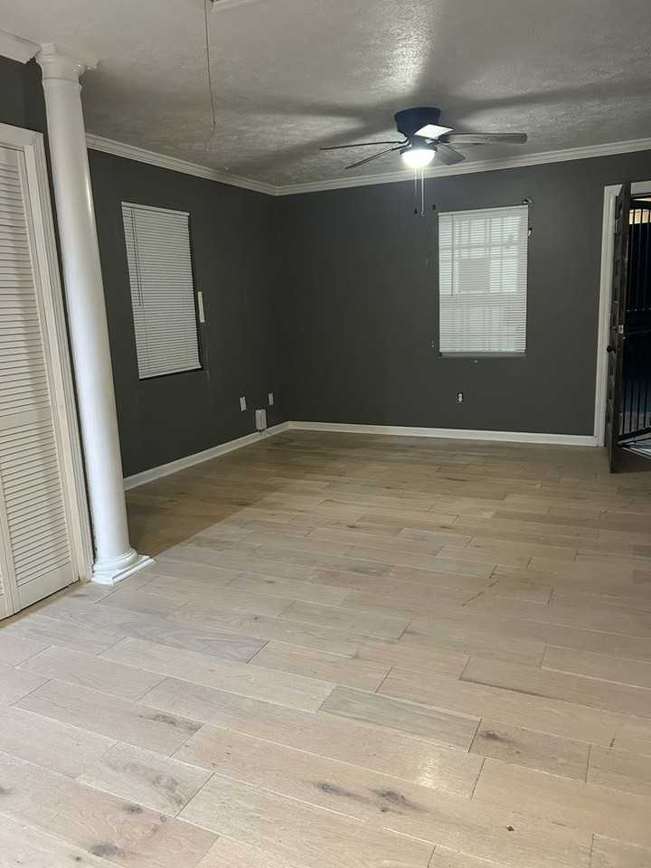 112 Scott Hill St Se - Photo 7 of 17