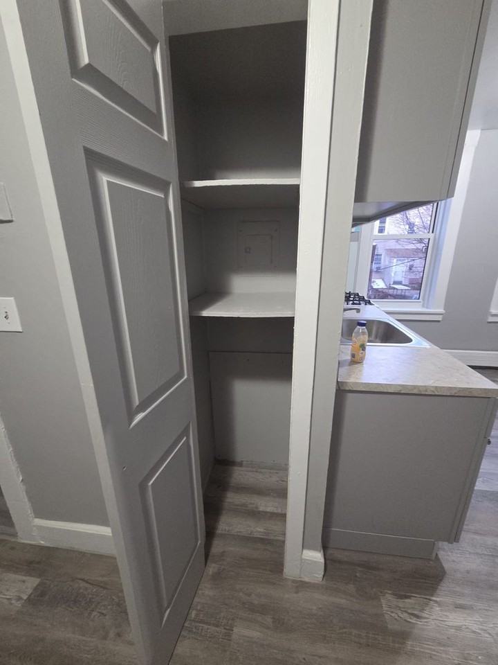 101 Burgess Pl. - Photo 5 of 14