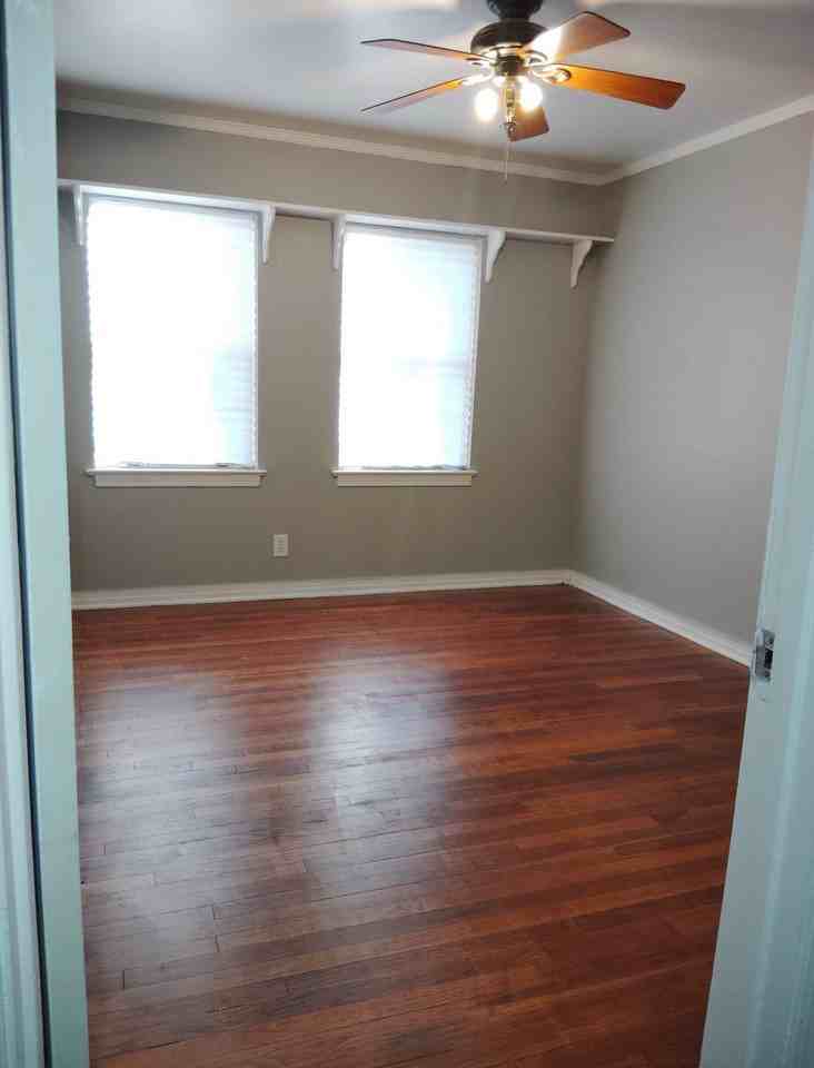 3106 Sw 10th Ave #1 - Photo 5 of 7