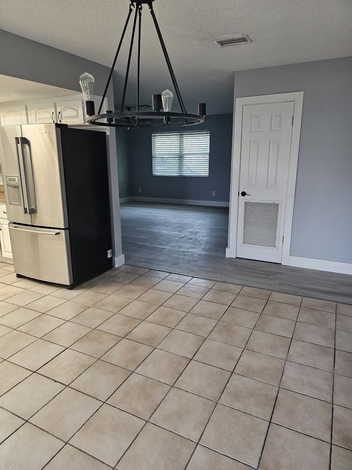 6107 Hickory Dr #NA - Photo 4 of 19