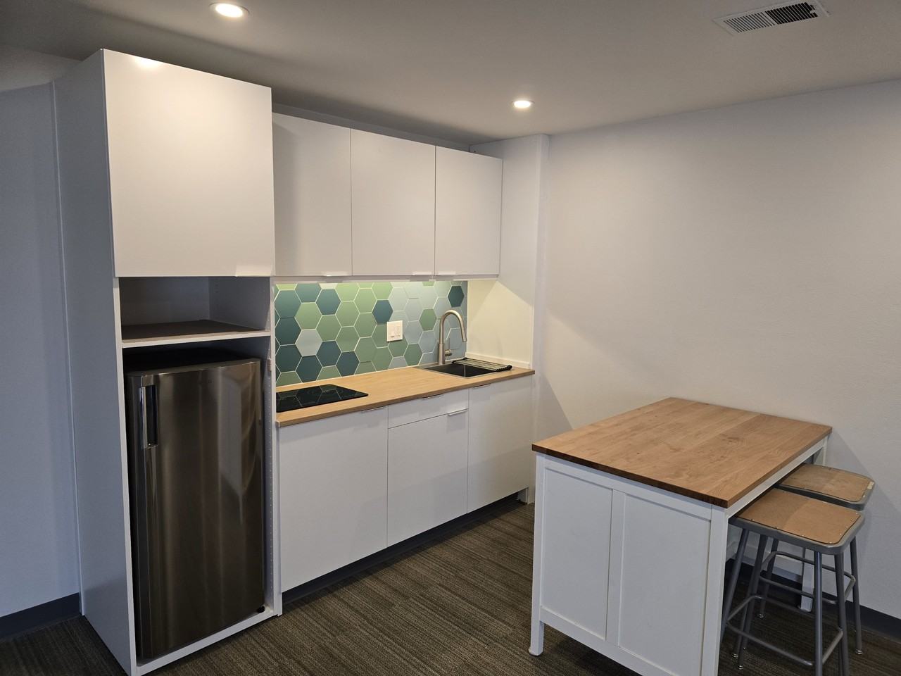 78 S Holman Way - Photo 5 of 10