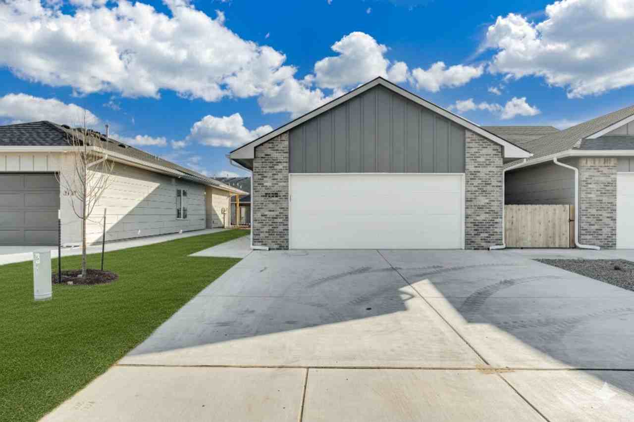 3735 W 30th St - Photo 2 of 15