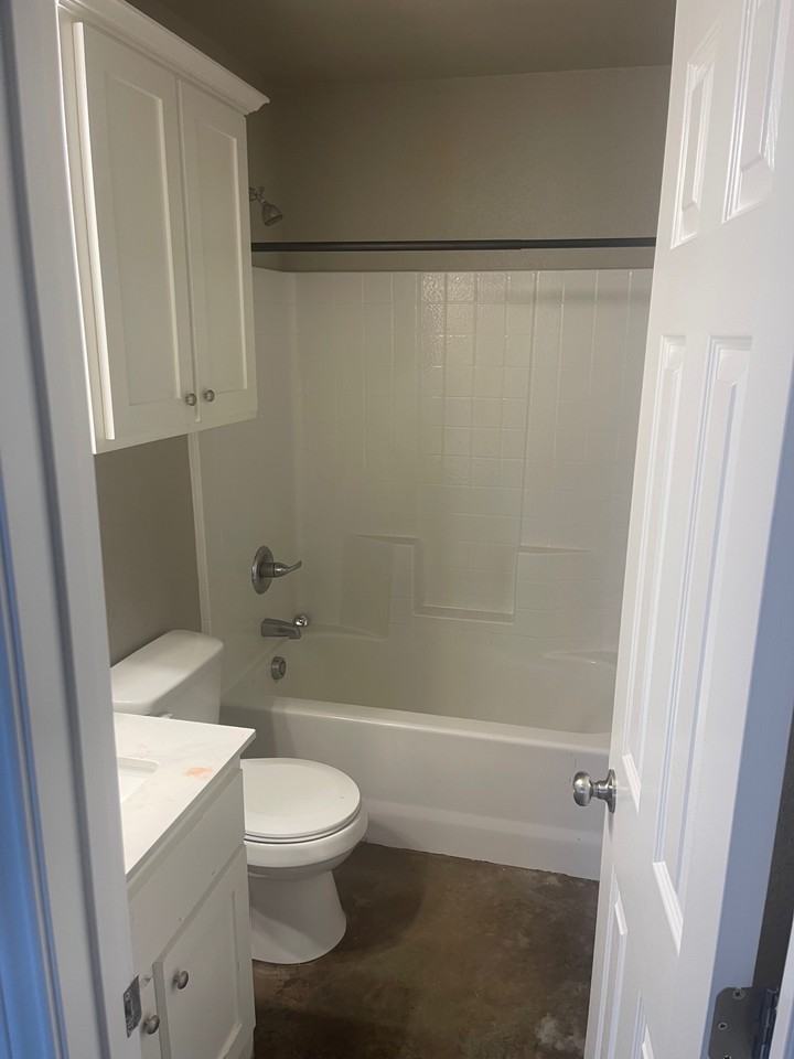 133 Quail Meadows Dr #1 - Photo 4 of 11