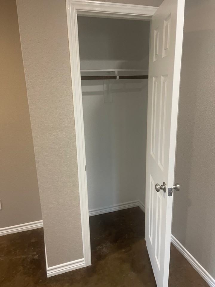 133 Quail Meadows Dr #1 - Photo 6 of 11