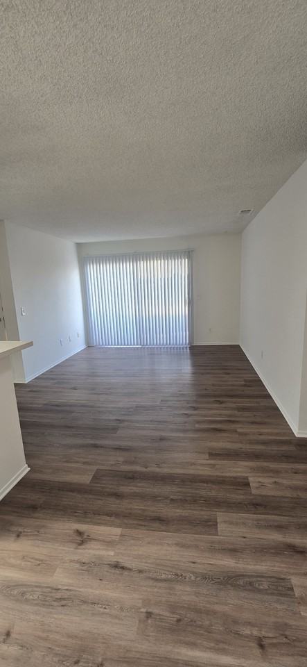 3821 Franklin Ave #19 - Photo 7 of 16