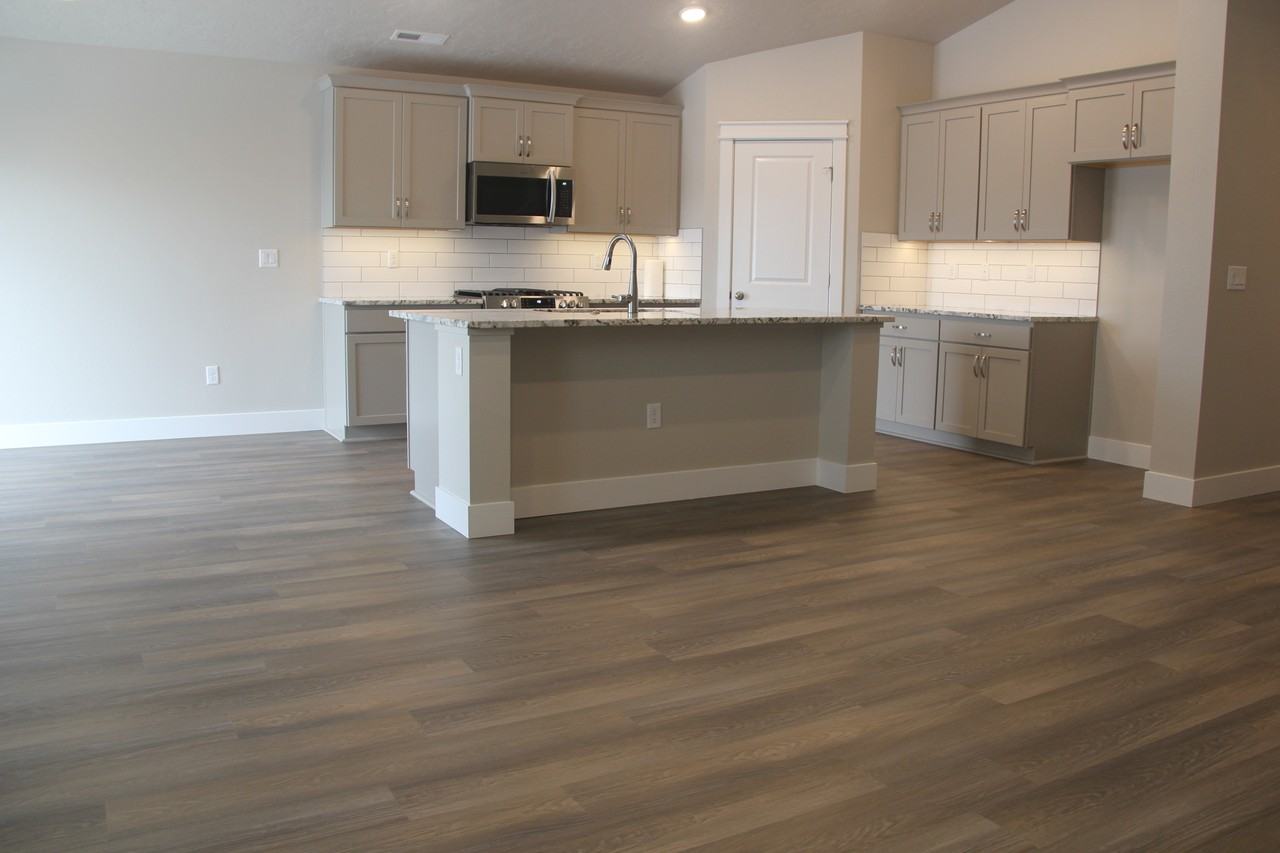 16555 Senden Ave #NA - Photo 2 of 25