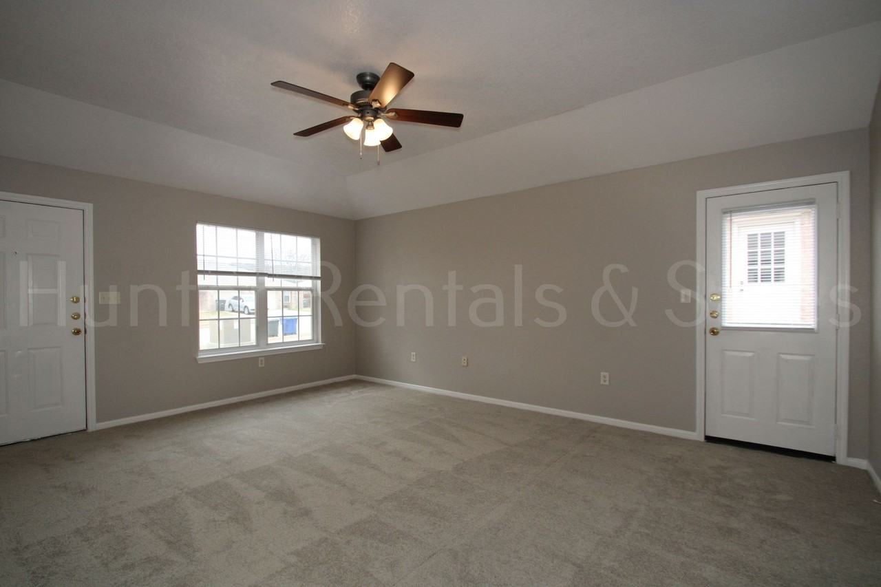 4106 Primrose Dr Unit A - Photo 2 of 20