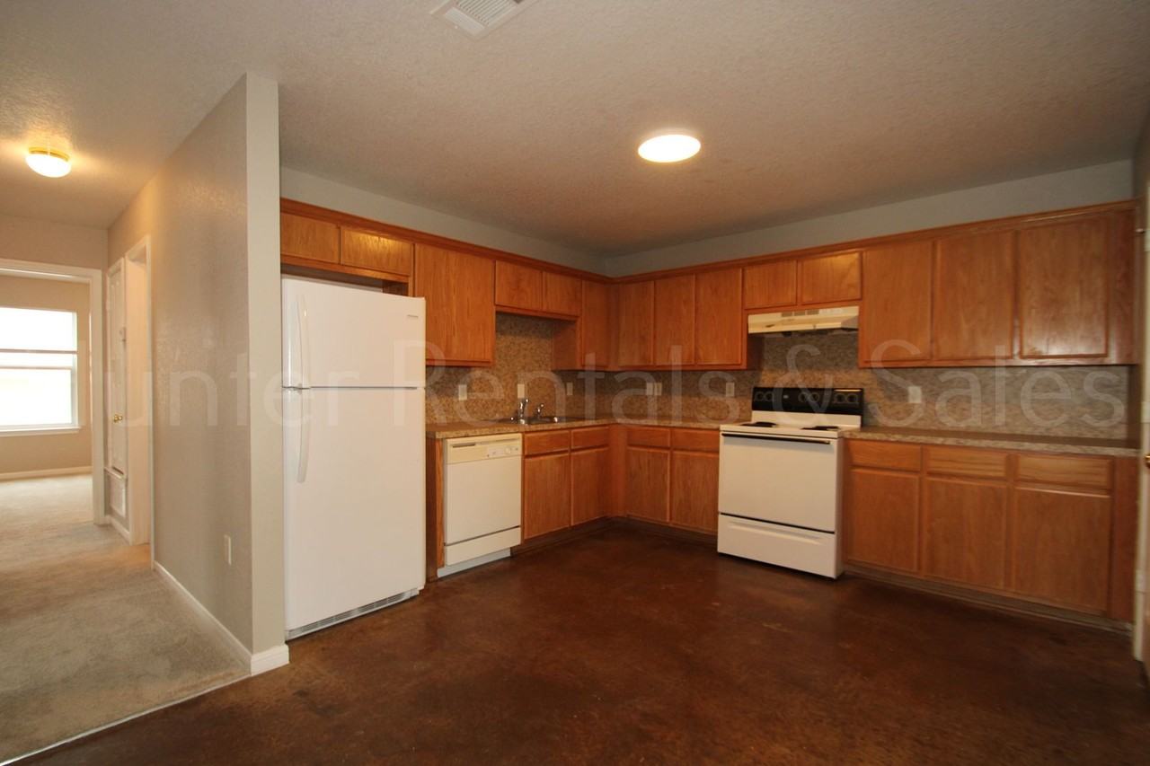 4106 Primrose Dr Unit A - Photo 6 of 20