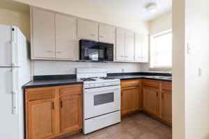 featured image of 2222 Hoagland Ave