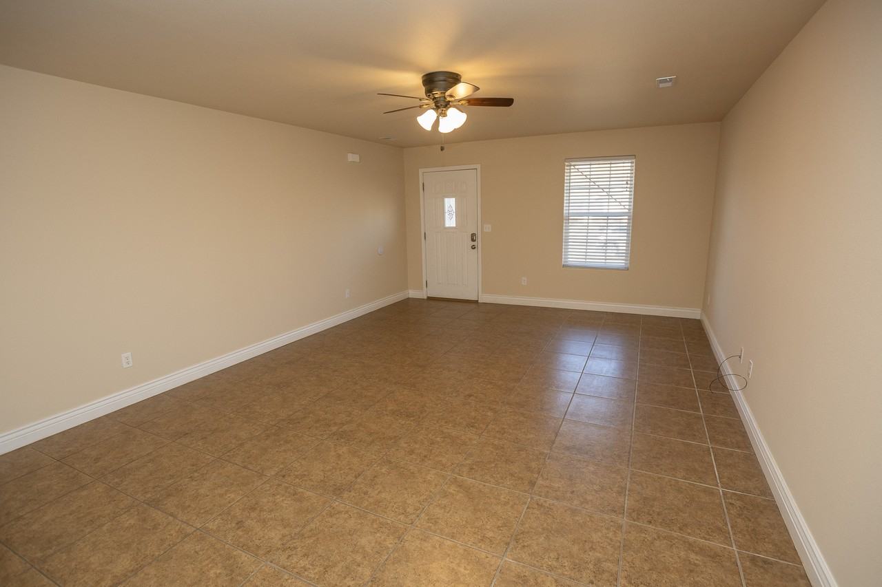 155 Rylee Cir #B - Photo 2 of 19