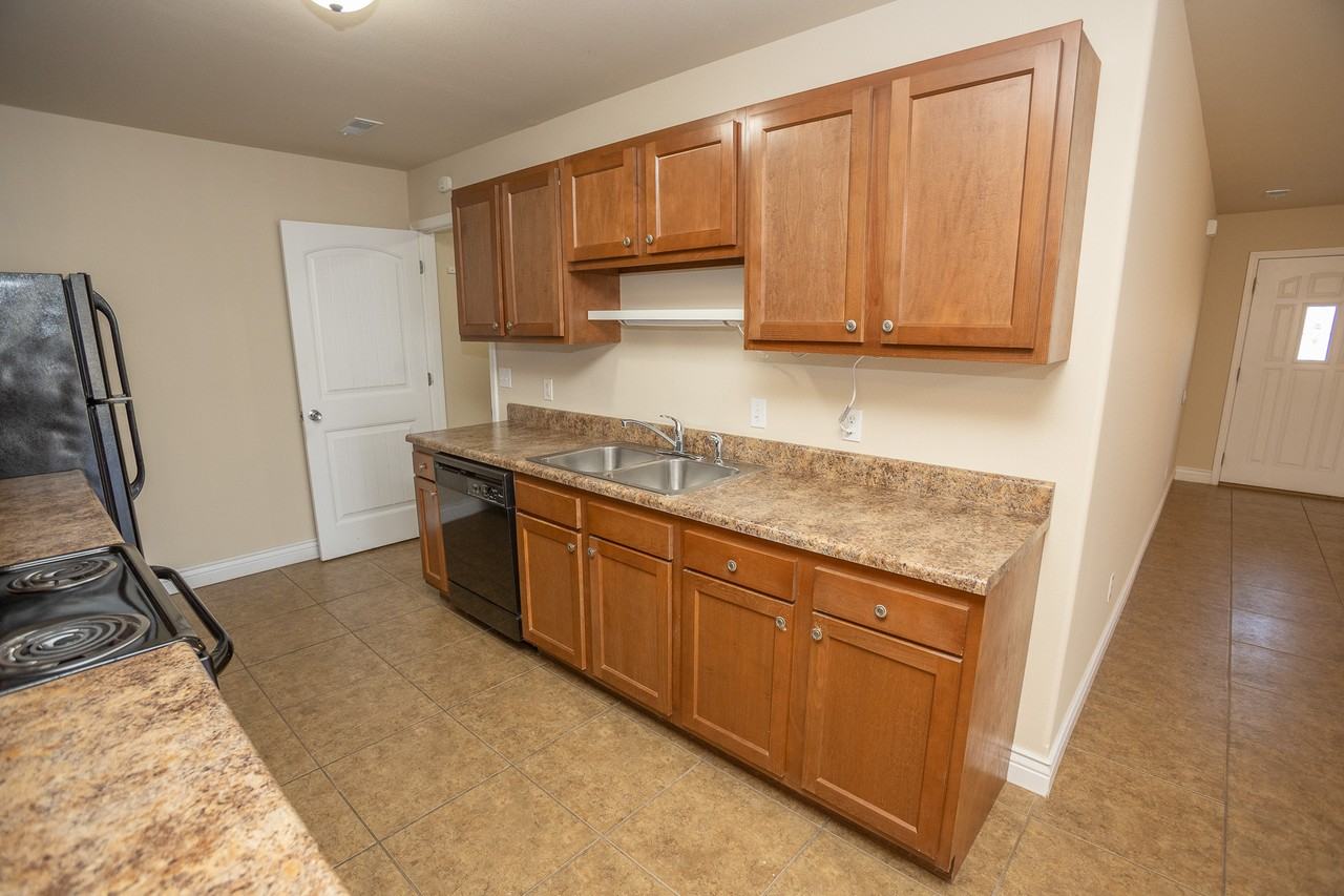 155 Rylee Cir #B - Photo 5 of 19