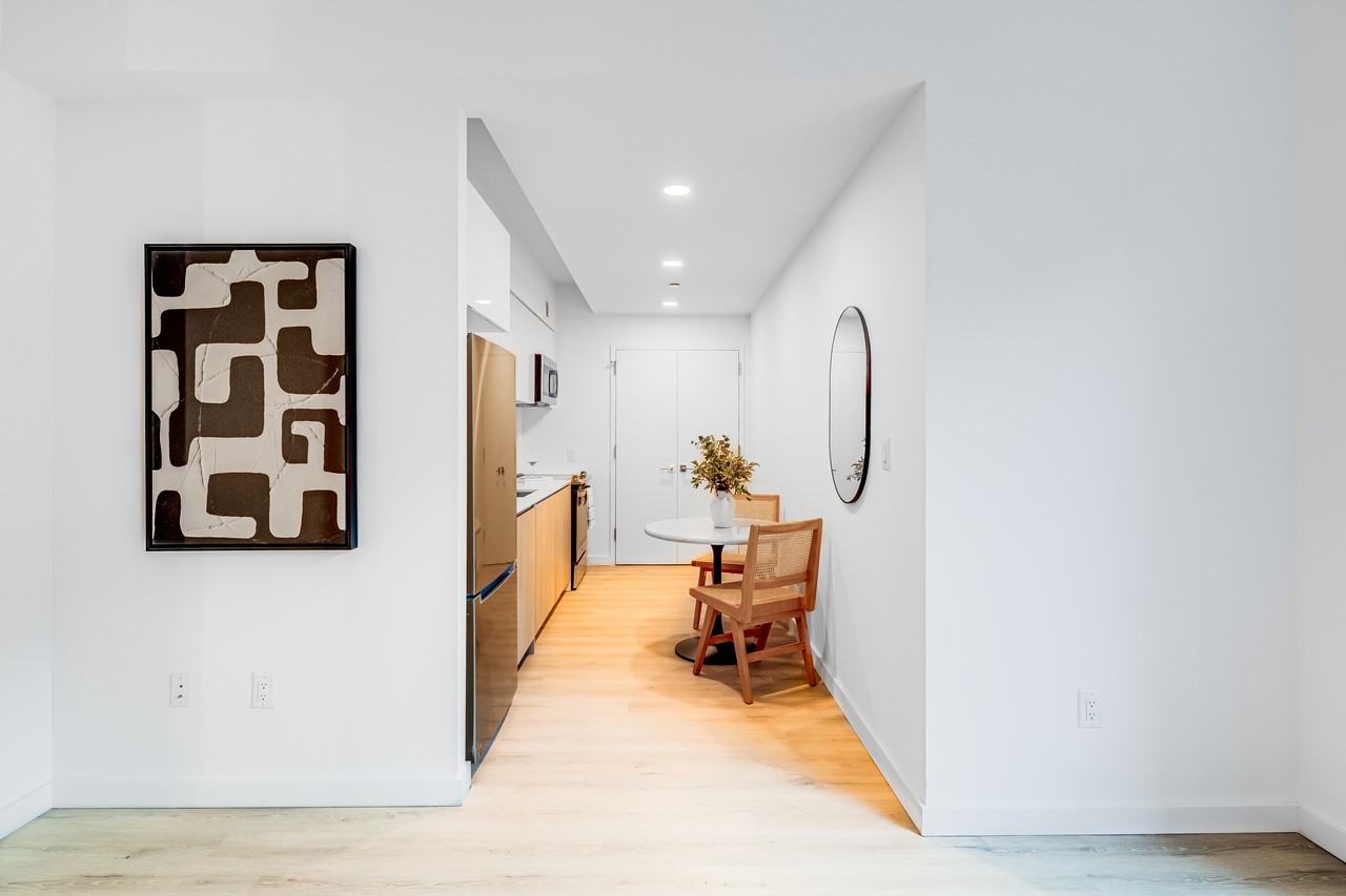 The Highland - Photo 4 of 51