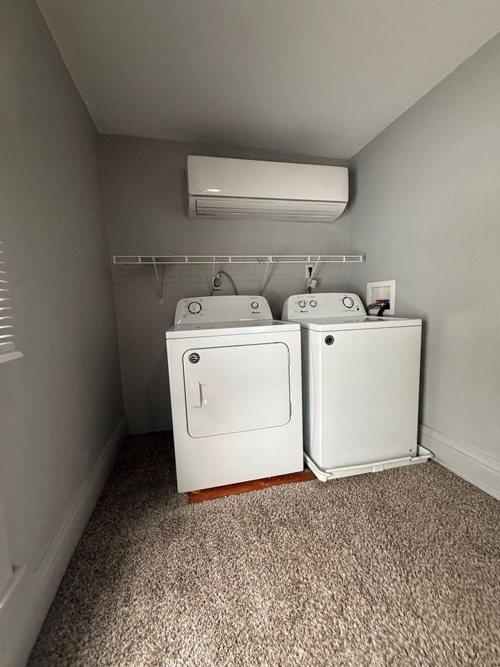 413 4th St Ne - Photo 7 of 18