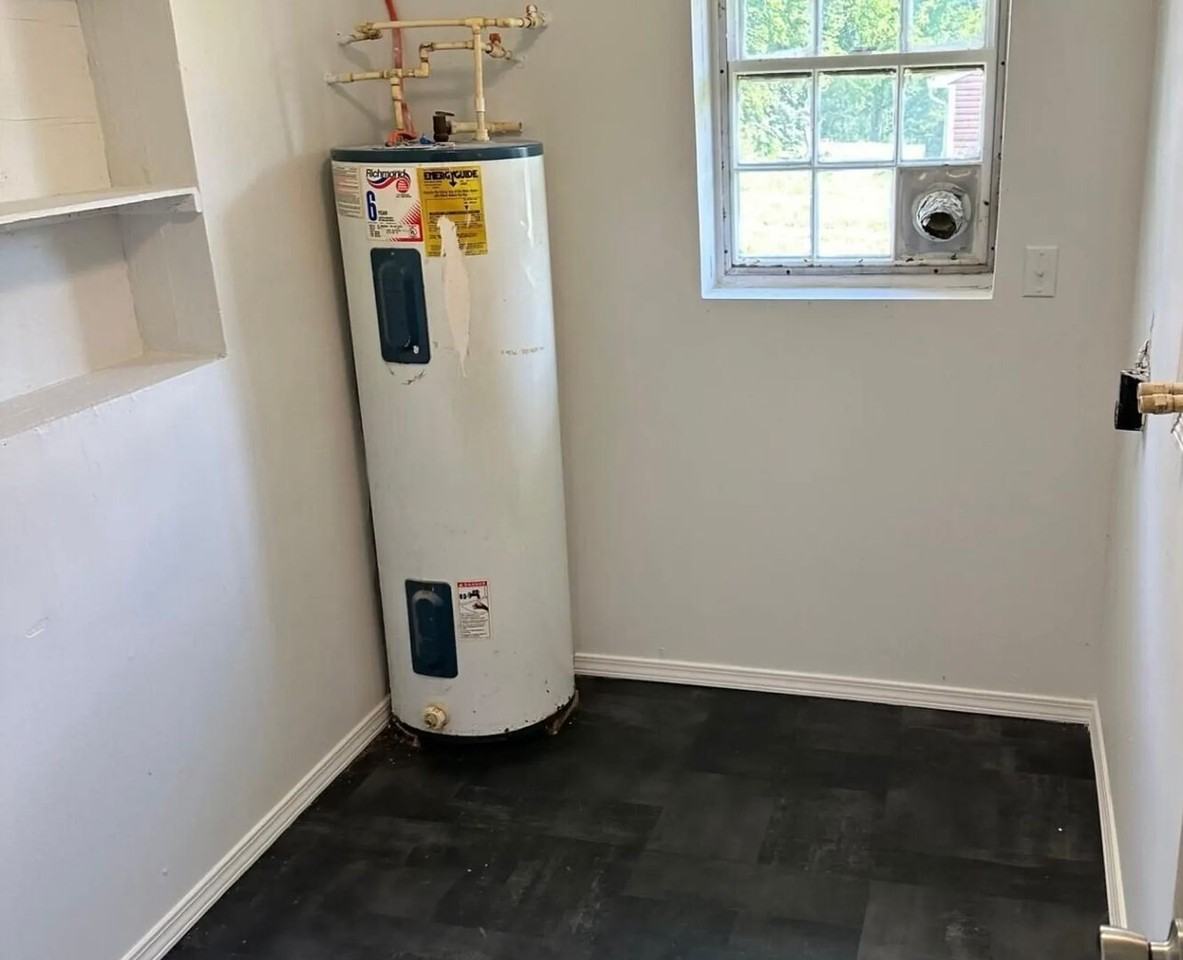 707 S Luick Ave - Photo 5 of 7