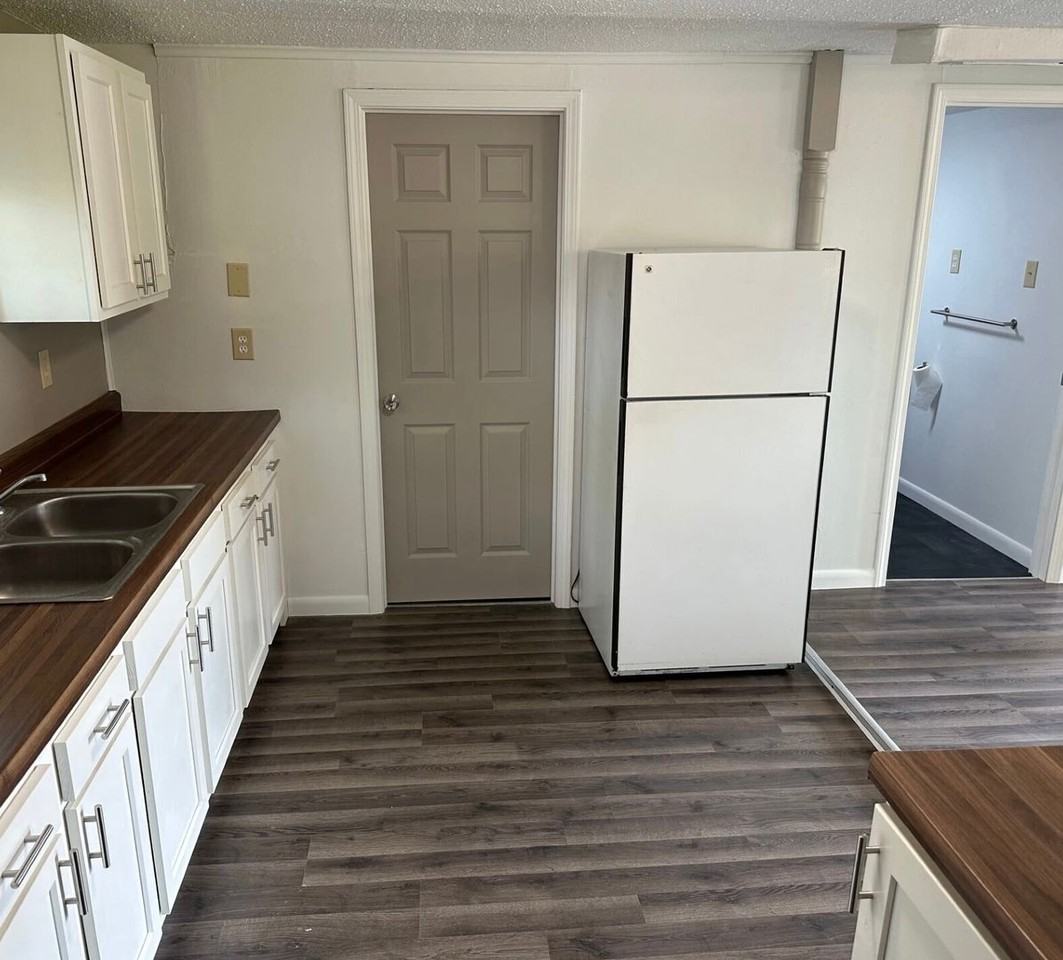 707 S Luick Ave - Photo 7 of 7