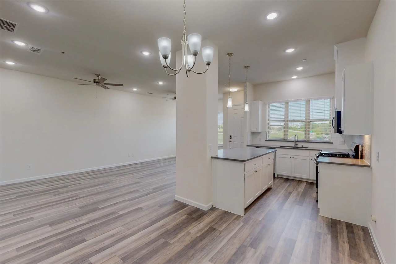 16164 Doe Lake Dr - Photo 7 of 15