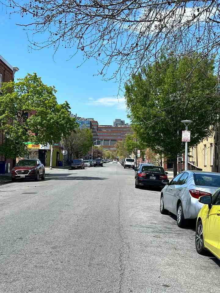 2310 Jefferson St - Photo 4 of 23