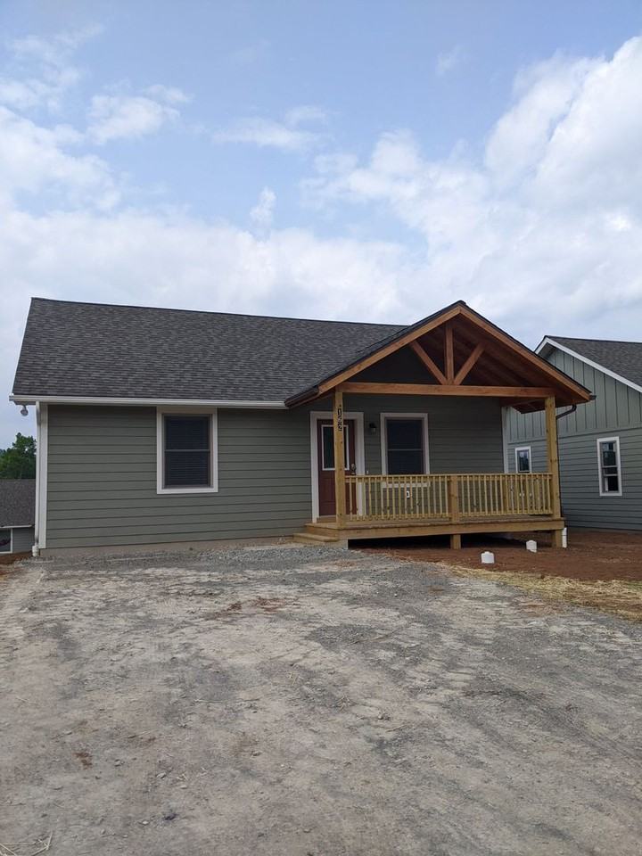 162 Morgan Pl - Photo 3 of 42