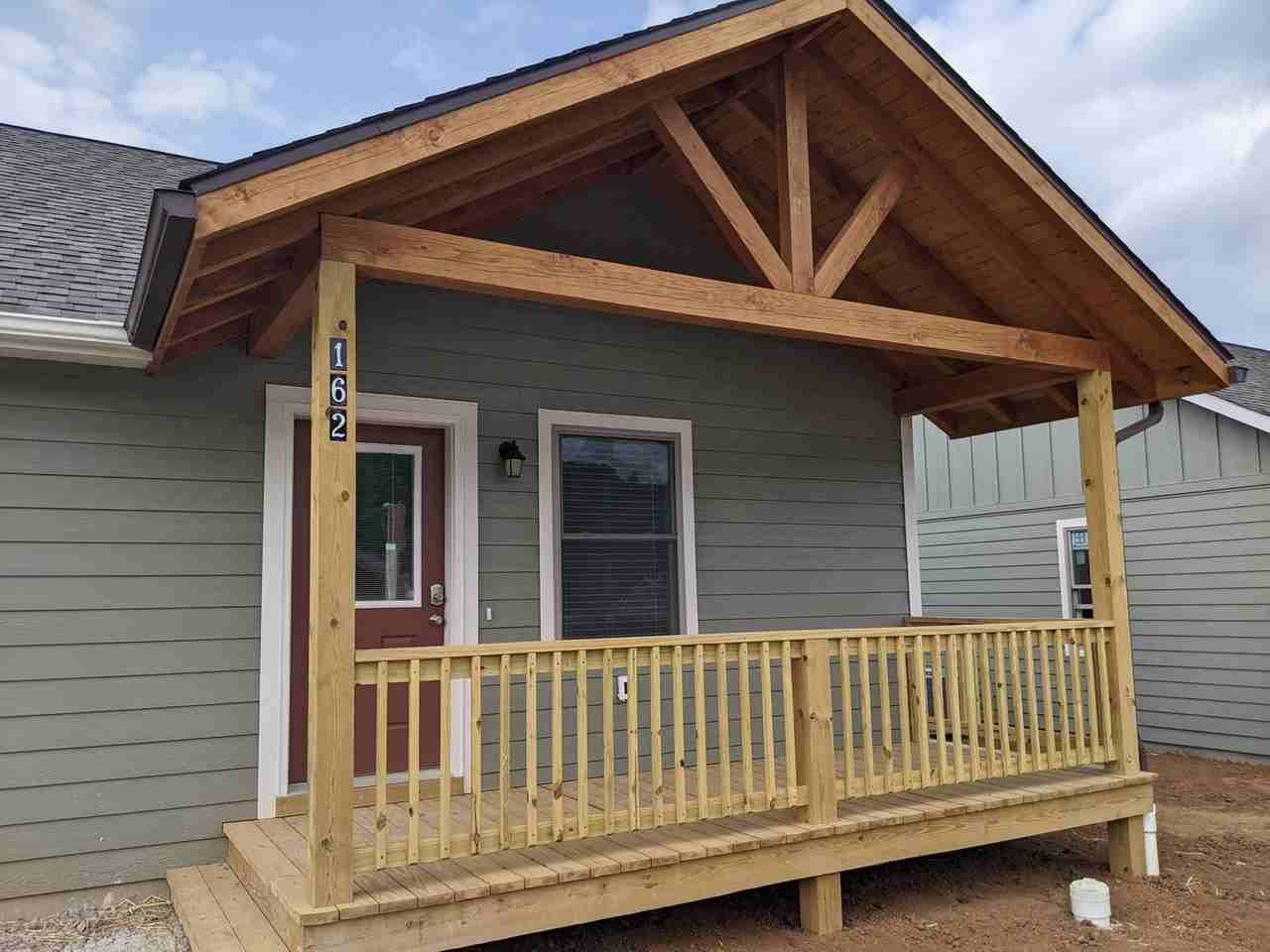 162 Morgan Pl - Photo 4 of 42