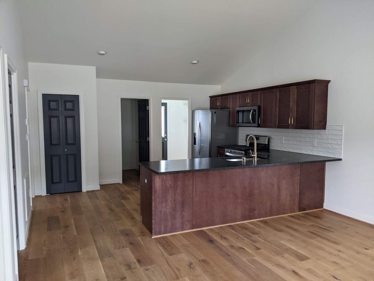 162 Morgan Pl - Photo 6 of 42