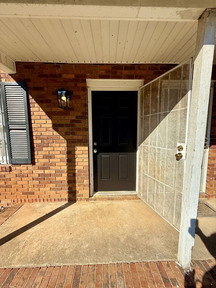 Clinton Rd - Photo 2 of 14