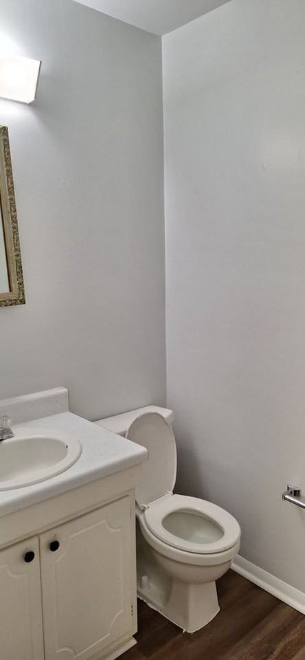 1263 Schaub Dr - Photo 3 of 11