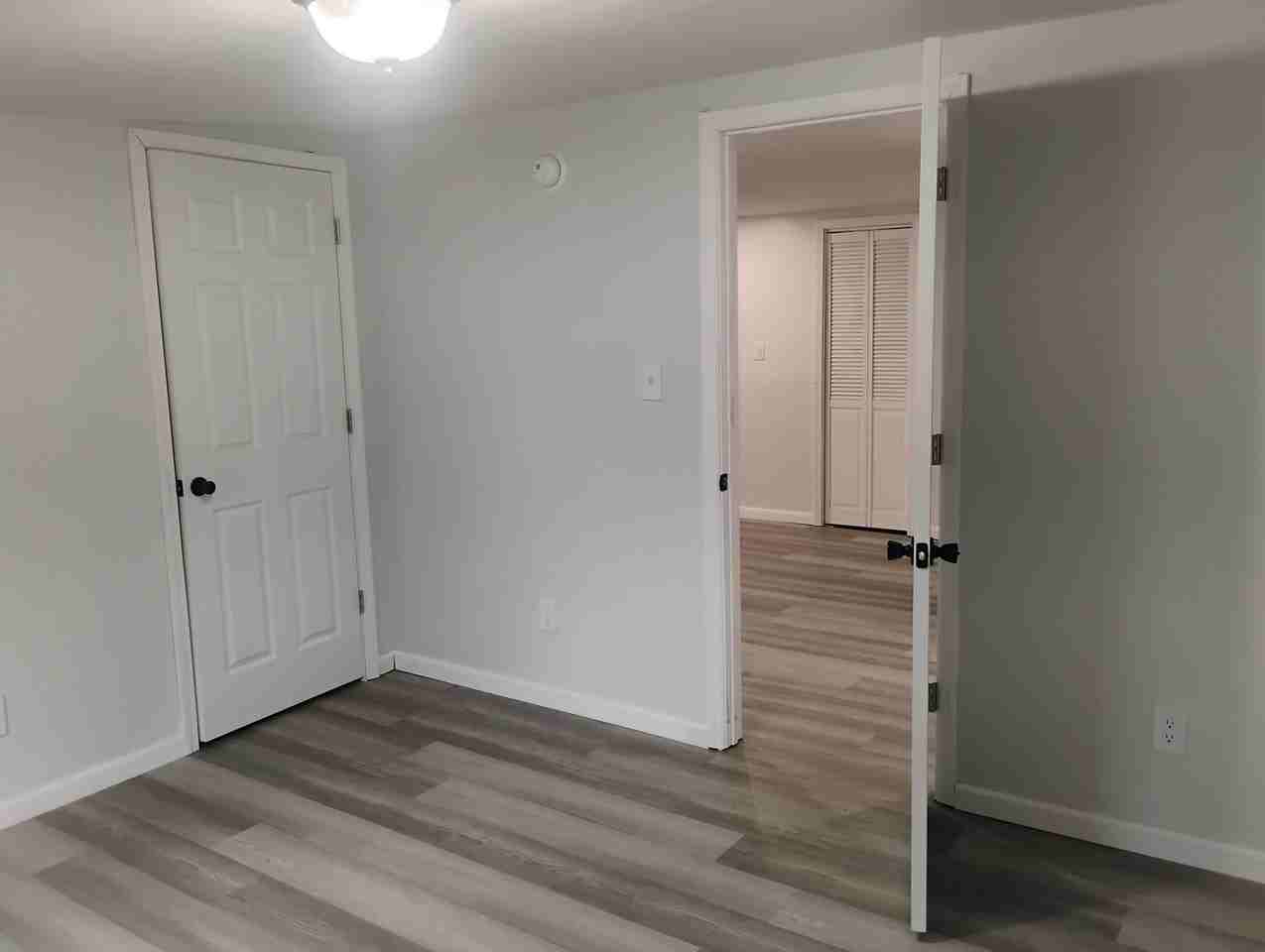 1118 Parker Ave - Photo 7 of 12