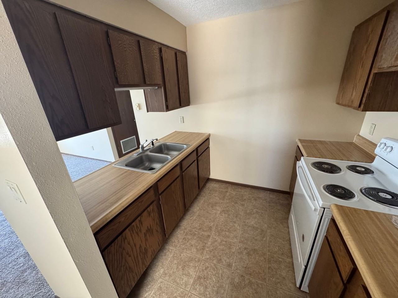 Jefferson - Westwood & Ferguson - Photo 4 of 16