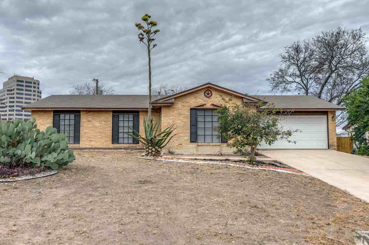 7923 Briaridge Dr - Photo 2 of 25