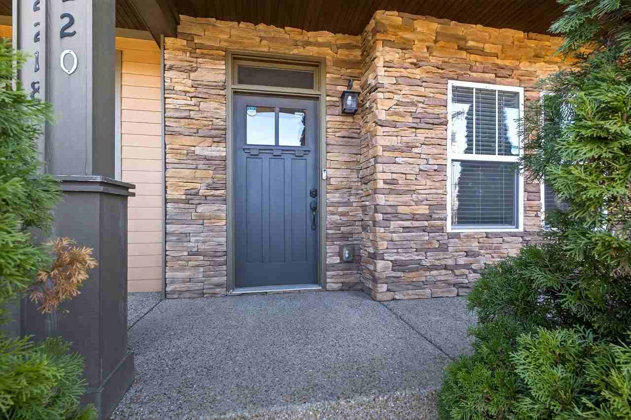 2220 Smedley Ln - Photo 5 of 39