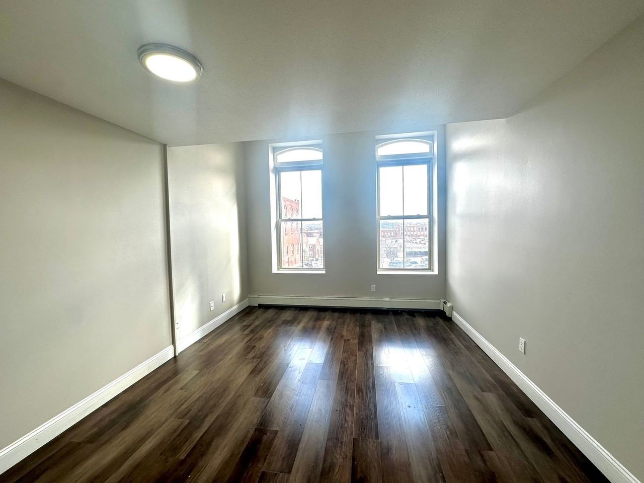 195 High St - Photo 3 of 10