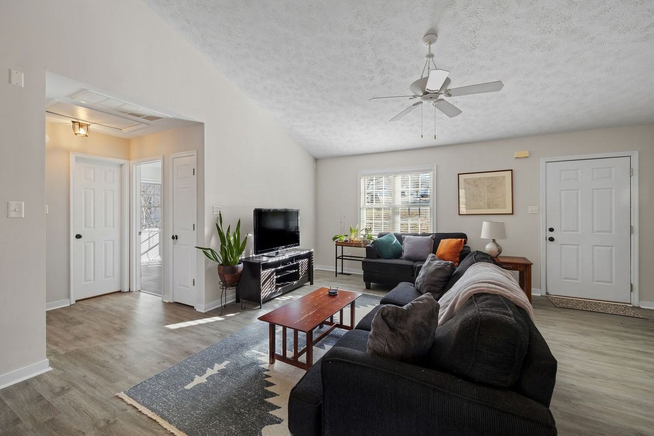 7807 Winding Ash Ter - Photo 5 of 35