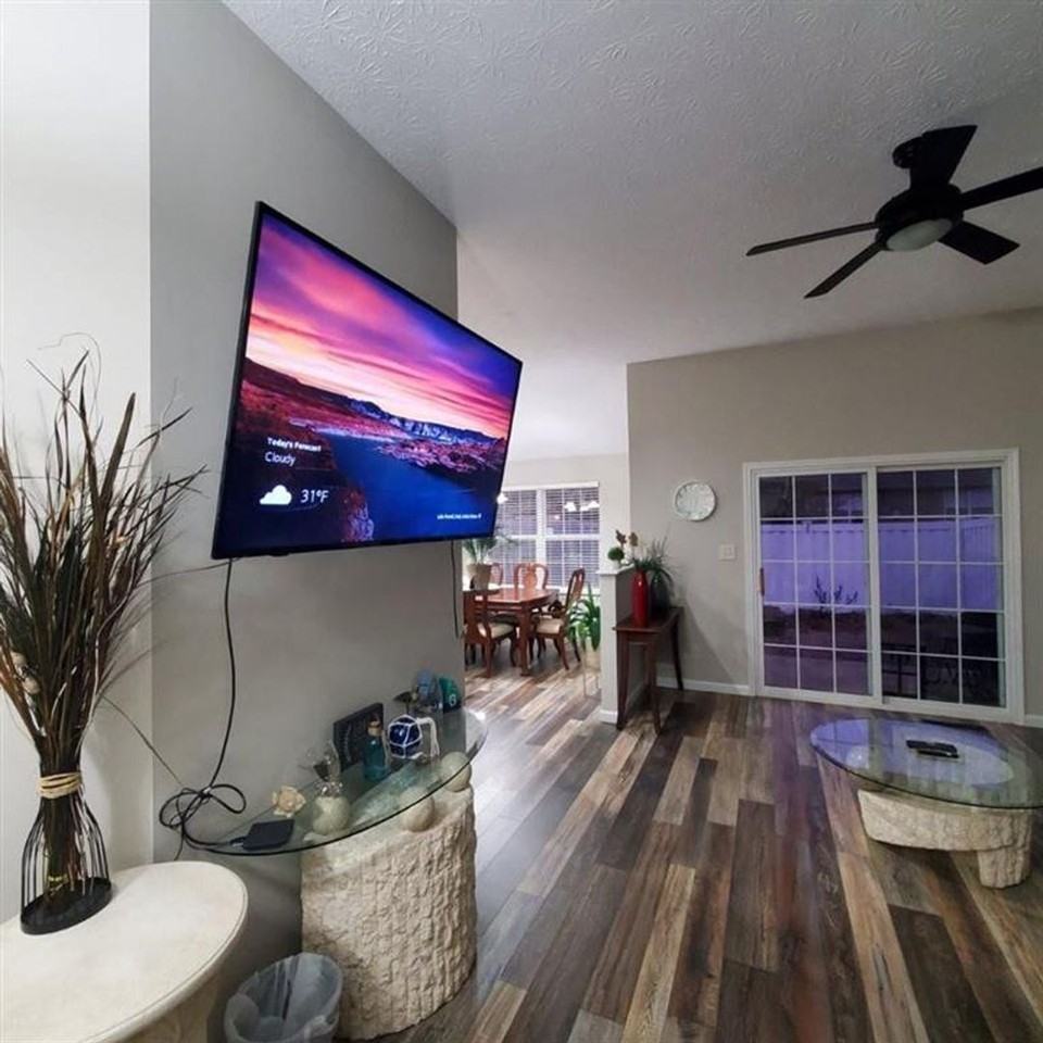 642 S 23rd St - Photo 7 of 24