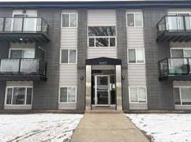 featured image of 1017 Northumberland Ave #1